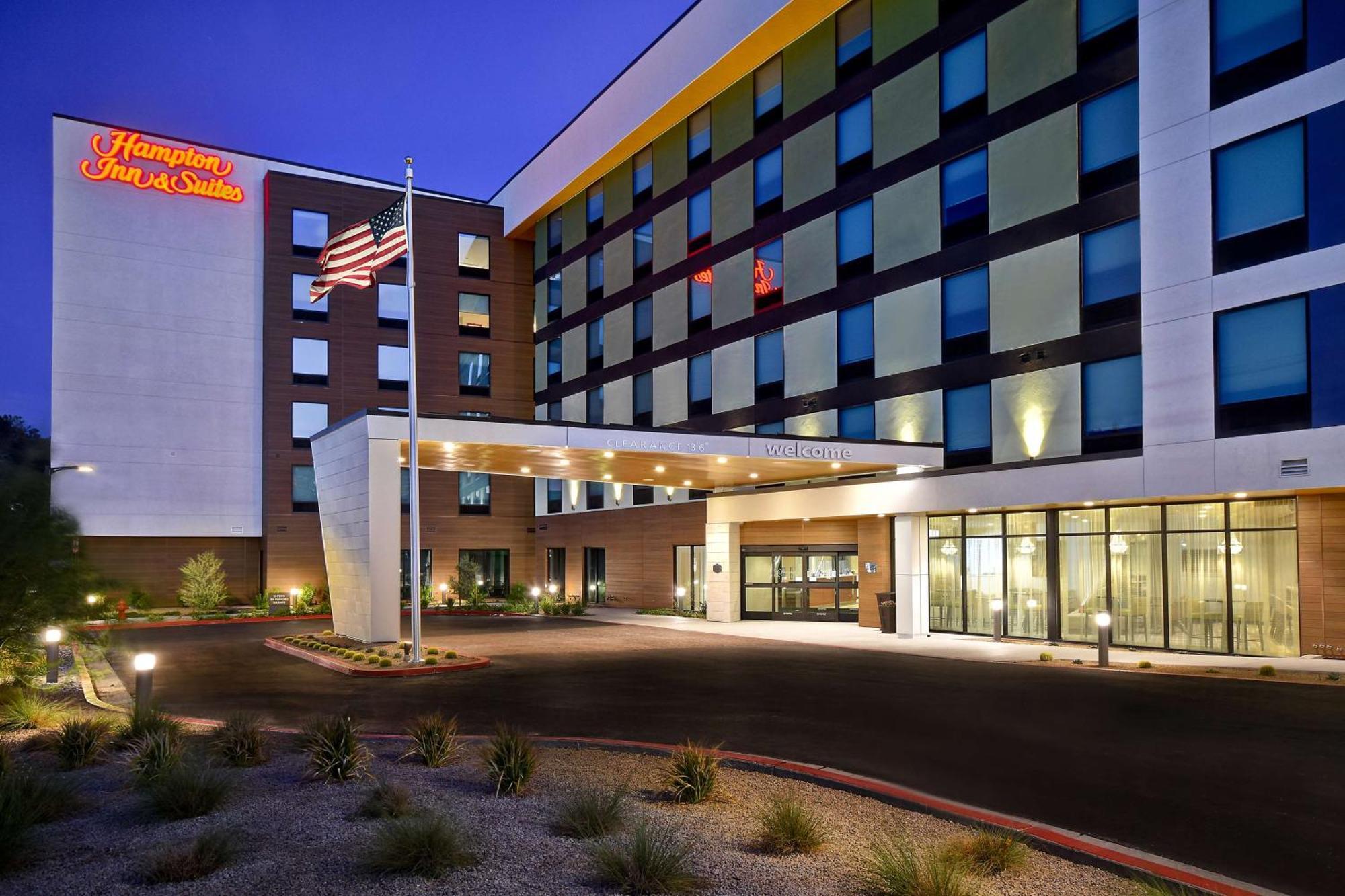 Hampton Inn&Suites Las Vegas Convention Center Exterior foto